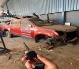 Chevrolet DMAX 2.5 color cobriza en desarme