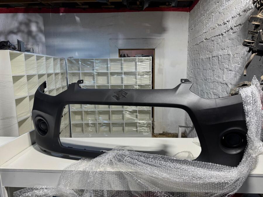 Parachoques delantero nuevo Suzuki Alto 800